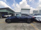 Xe lưu kho đại lý - C300 AMG 2019 xanh cavansite, mới 100%, chỉ 2% thuế trước bạ