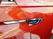 Tiguan Luxury S phiên bản nâng cấp 2021 màu đỏ Ruby, 2.0 Turbo, vay NH 90%, giao xe ngay, miễn phí tận nhà