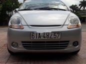 Bán Chevrolet Spark sản xuất 2009, màu bạc, 5 chỗ ngồi