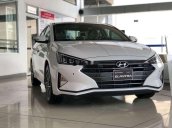 Bán xe Hyundai Elantra sản xuất năm 2020, màu trắng