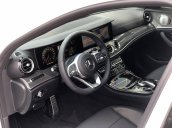 Cần bán gấp Mercedes E300 AMG đời 2020, màu trắng