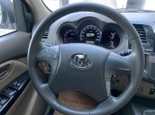 Bán Toyota Fortuner 2.5G MT đời 2013, màu bạc