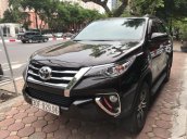 Toyota Fortuner 2019 màu đen, bóng bẩy cơ bắp