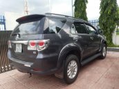 Cần bán gấp Toyota Fortuner 2.7V 10/2014