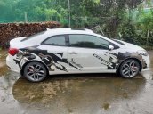 Bán Kia Cerato đời 2017, màu trắng, nhập khẩu nguyên chiếc ít sử dụng