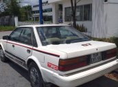 Bán xe Nissan Bluebird sản xuất 1988, màu trắng, nhập khẩu