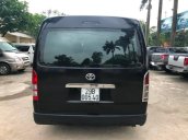 Cần bán xe Toyota Hiace sản xuất năm 2011, màu đen