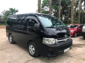 Cần bán xe Toyota Hiace sản xuất năm 2011, màu đen