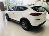 Bán Hyundai Tucson giảm ngay 40tr + 50% thuế xe. LH Hoài Bảo Hyundai Sông Hàn