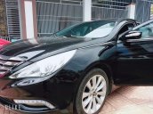 Cần bán xe Hyundai Sonata sản xuất 2010, giá chỉ 500 triệu