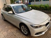 Bán BMW 320i CLI full LED model 2017, màu trắng, nội thất kem sang trọng và đầy phong cách