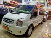 Cần bán xe Ford Transit sản xuất 2018, màu bạc chính chủ 