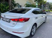 Bán Hyundai Elantra 1.6AT đời 2018, màu trắng  
