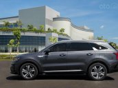 Bán Kia Sorento Luxury máy xăng, giá giảm sập sàn, giao xe ngay, trả góp lên đến 85%