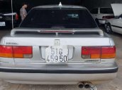 Gia đình bán xe Honda Accord năm 1992, màu bạc