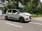 Chính chủ bán Hyundai Grand i10 1.2AT đời 2017, màu trắng