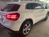 Bán ô tô Mercedes GLA 200 sản xuất 2020, màu trắng