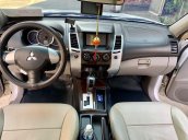 Bán xe Mitsubishi Pajero 2013, màu trắng, số tự động máy dầu