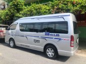 Chính chủ bán Toyota Hiace sản xuất 2014, màu bạc, máy dầu