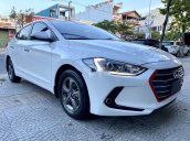 Bán lại xe Hyundai Elantra 1.6 MT GLS đời 2017, màu trắng