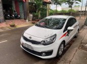 Bán xe Kia Rio đời 2017, màu trắng, nhập khẩu số sàn