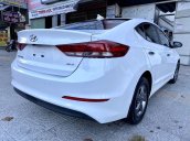 Bán lại xe Hyundai Elantra 1.6 MT GLS đời 2017, màu trắng