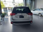 Bán Mitsubishi Outlander năm 2019, màu trắng, ưu đãi hấp dẫn