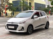 Cần bán lại xe Hyundai Grand i10 1.0 AT đời 2017, màu trắng còn mới, giá tốt