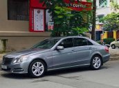 Bán Mercedes E250 năm sản xuất 2010, màu xám chính chủ, 599tr