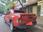 Bán Toyota Hilux sản xuất 2016, màu đỏ, xe nhập, số sàn