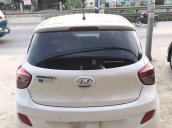 Bán Hyundai Grand i10 2015, màu trắng, nhập khẩu, số sàn, giá tốt