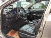 Cần bán Toyota Camry 2.5Q 2016 giá cạnh tranh