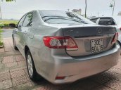 Bán xe Toyota Corolla Altis sản xuất 2010, giá thấp, xe còn mới