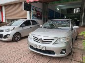 Bán xe Toyota Corolla Altis sản xuất 2010, giá thấp, xe còn mới