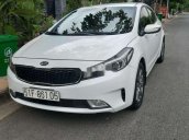 Cần bán gấp Kia Cerato sản xuất năm 2017 còn mới