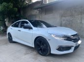 Bán xe Honda Civic đời 2017, màu trắng, xe nhập còn mới, giá chỉ 739 triệu