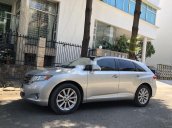 Bán xe Toyota Venza đời 2010, màu bạc, xe nhập, bản full đồ