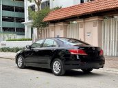 Cần bán gấp Toyota Camry sản xuất năm 2010, nhập khẩu nguyên chiếc còn mới