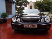 Chính chủ cần bán Mercedes Mercedes-Benz E240 một chủ từ đầu, màu đen, đời 2002 còn mới, giá tốt