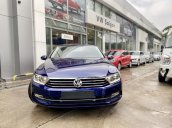 Ưu đãi lớn cho Passat Bluemotion màu xanh - vay ngân hàng 80% - nhập 100% Đức