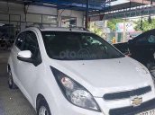 Bán Chevrolet Spark LT 2017, màu trắng còn mới, giá 228tr