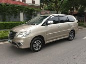 Chính chủ tôi cần bán Toyota Innova 2.0E 2015 số sàn, màu vàng cát