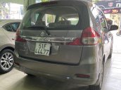 Gia đình bán Suzuki Ertiga năm sản xuất 2016, màu xám, xe nhập, 7 chỗ