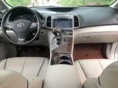 Bán xe Toyota Venza đời 2010, màu bạc, xe nhập, bản full đồ