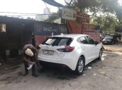 Cần bán xe Mazda 3 đời 2015, màu trắng, giá chỉ 485 triệu