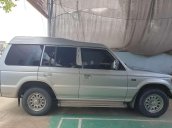 Gia đình bán Mitsubishi Pajero sản xuất năm 2003, màu bạc, nhập khẩu