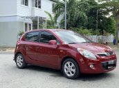 Gia đình bán xe Hyundai i20 đời 2012, màu đỏ, nhập khẩu