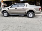 Chính chủ bán xe Ford Ranger XLS 2.2MT sản xuất năm 2016, màu vàng, nhập khẩu Thái