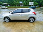 Cần bán xe Hyundai i20 đời 2011, màu bạc, xe nhập