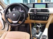 Bán BMW 320i đời 2015, màu trắng, nhập khẩu 